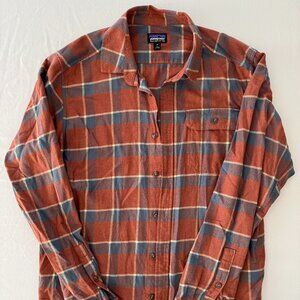 Patagonia Men's Long-Sleeved Lightweight Fjord Flannel Shirt Medium